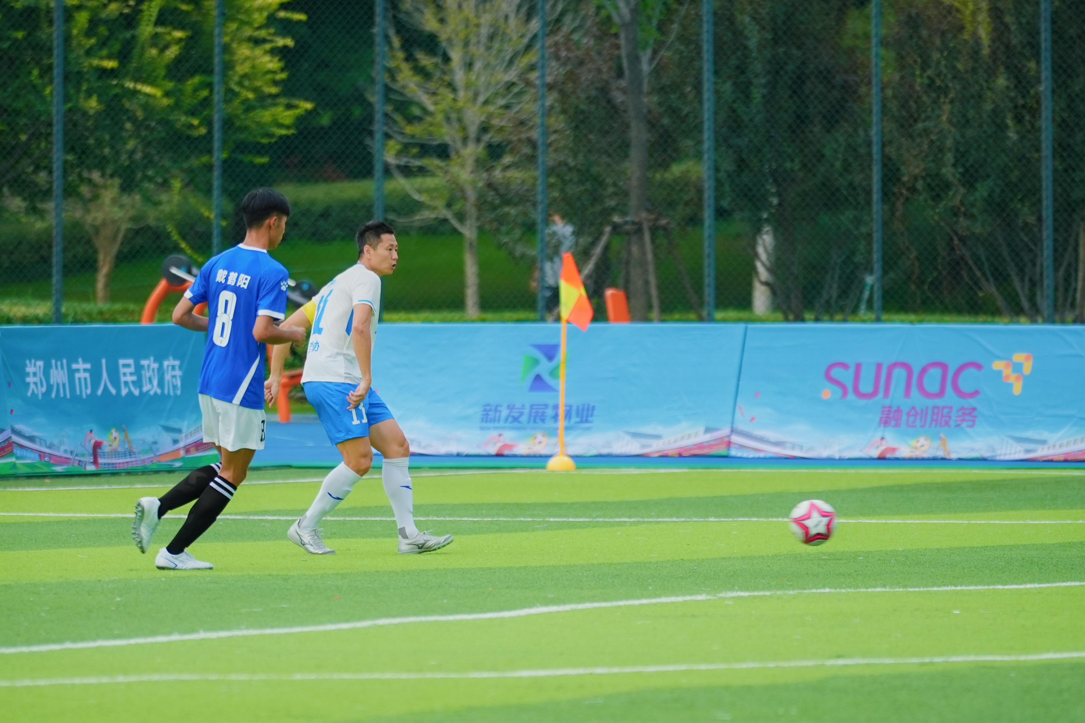 包含精彩绝伦！国内足球比赛刷新观赏体验的词条