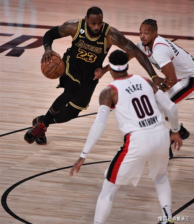 开运体育网址-开拓者客场大胜，连胜积分榜前列的简单介绍