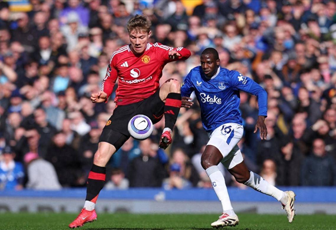 开运体育登录入口-华沙赛埃弗顿胜约克城，晋级杯赛的简单介绍