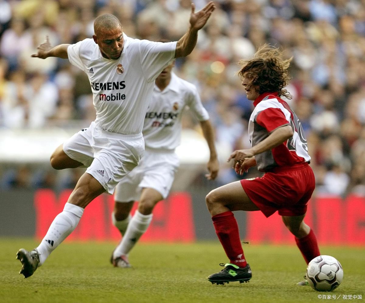 包含意大利门将关键扑救保级成功的词条 包含意大利门将关键扑救保级成功的词条