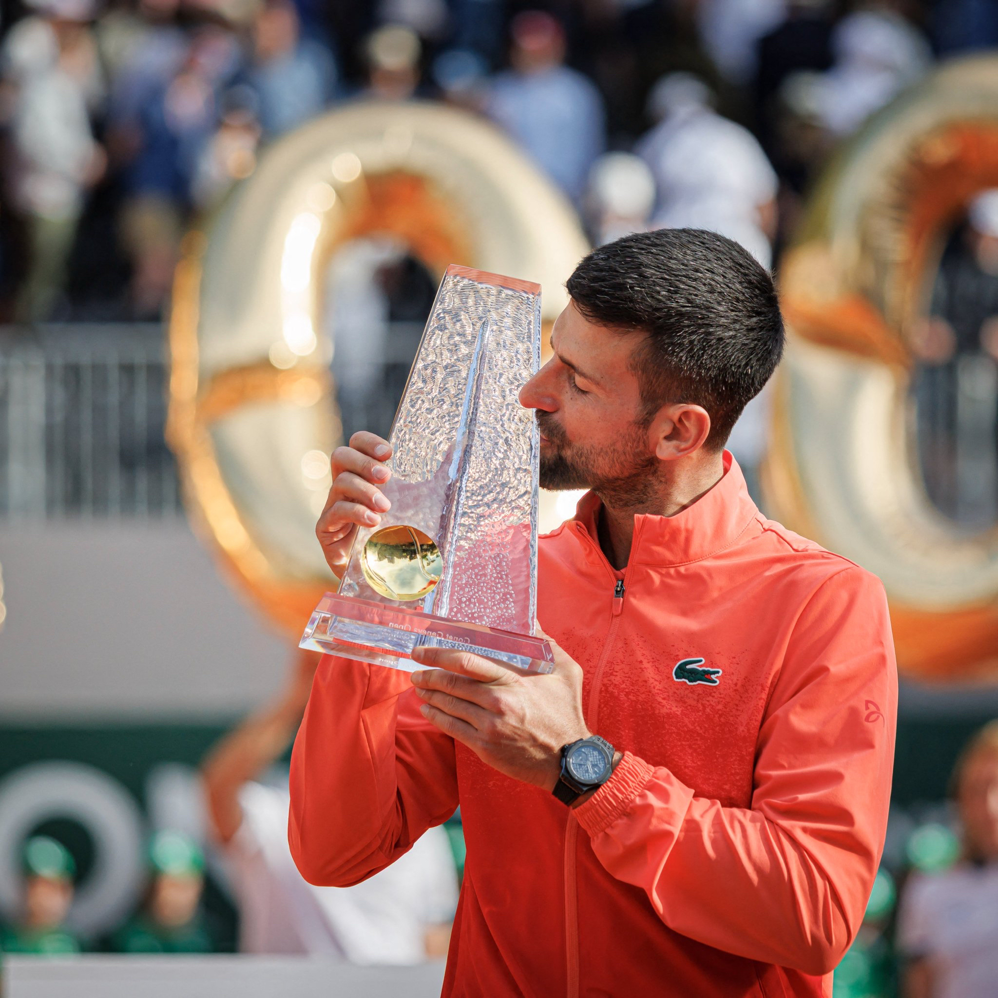 比利时队昔日功勋球员宣布退役